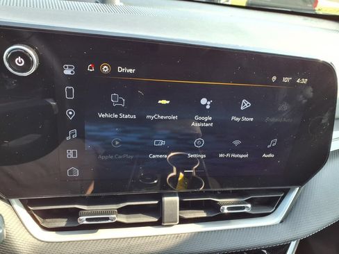 Used 2026 Chevrolet Equinox LT AWD/4WD image 6