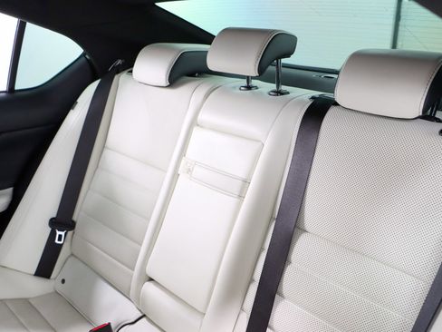 Used 2022 Lexus IS 350 F Sport RWD image 25