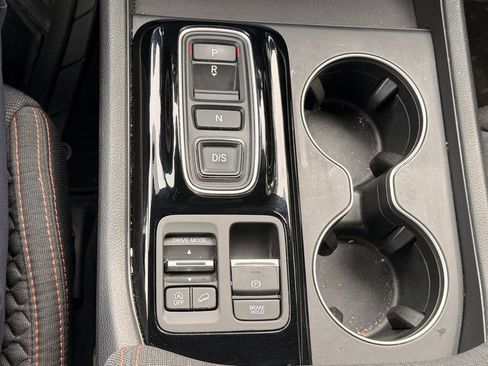 Used 2023 Honda Pilot Sport image 21
