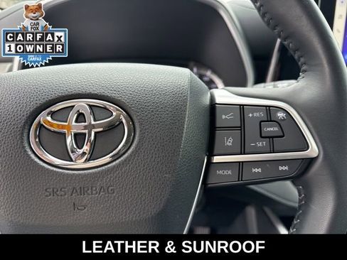 Used 2023 Toyota Highlander XLE image 36
