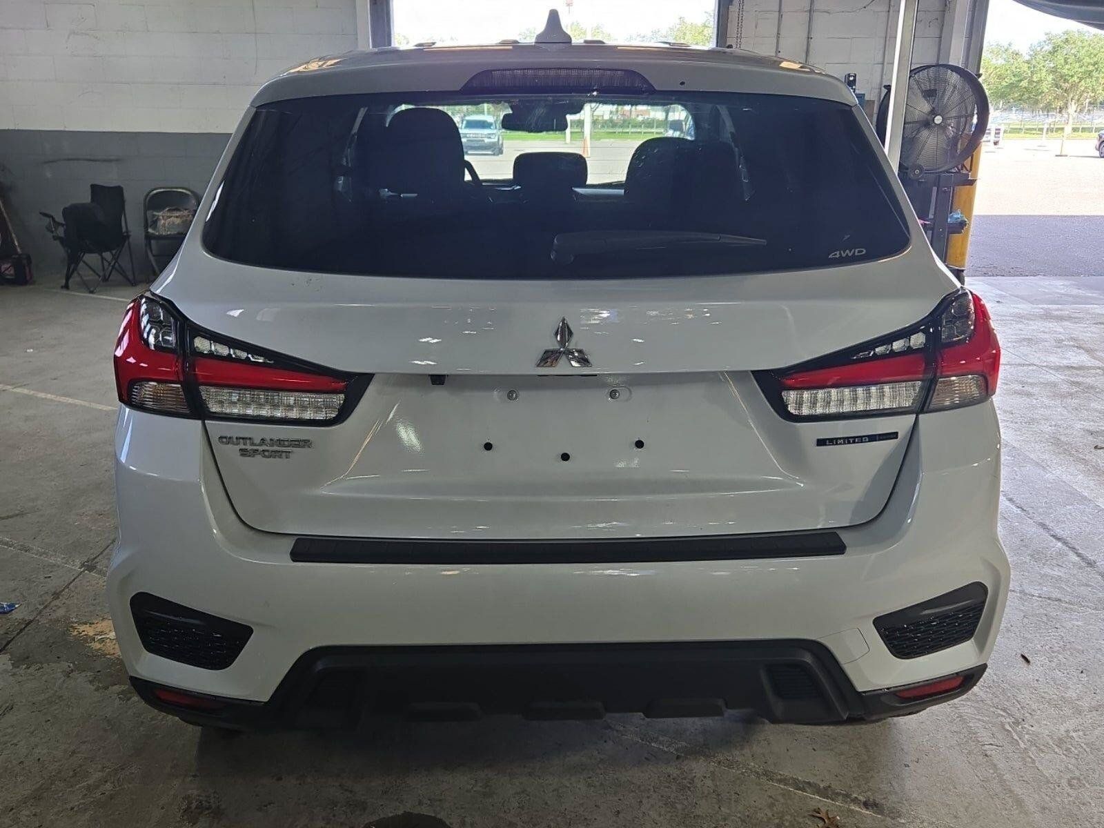 Used 2026 Mitsubishi Outlander Sport LE AWD/4WD image 16