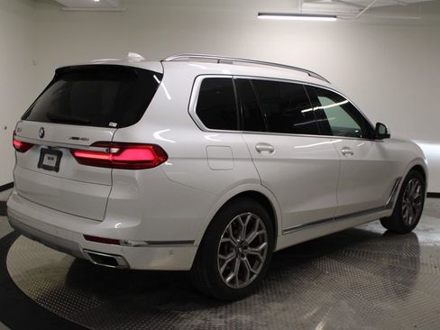 Used 2021 BMW X7 xDrive40i w/ Premium Package image 7