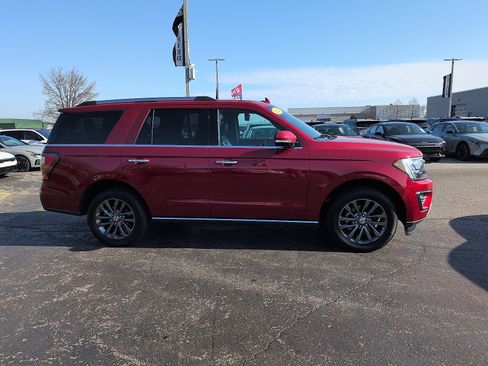 Used 2021 Ford Expedition Limited image 2