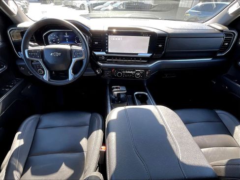 Used 2023 Chevrolet Silverado 1500 LT Trail Boss w/ LT Trail Boss Premium Package image 21