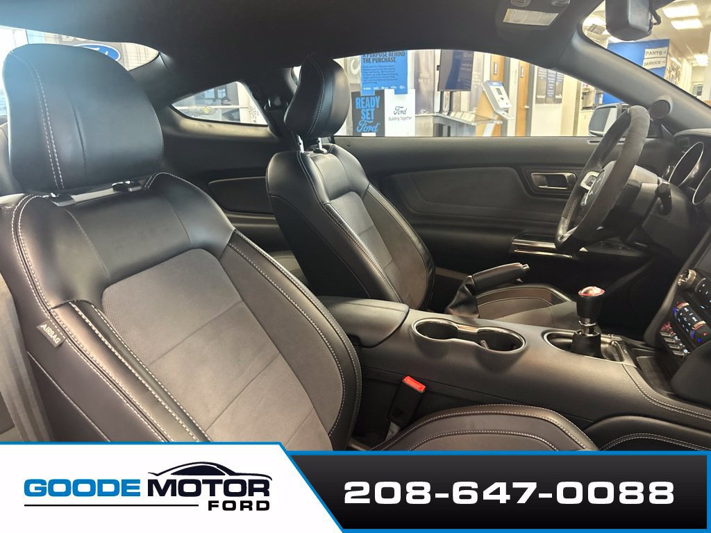 Used 2019 Ford Mustang Shelby GT350 w/ Technology Package RWD image 7