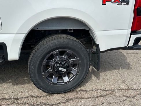 Used 2024 Ford F250 Lariat w/ Lariat Ultimate Package AWD/4WD image 7