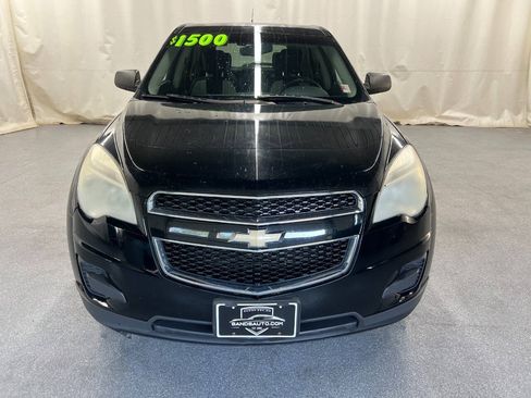 Used 2010 Chevrolet Equinox LS FWD image 2