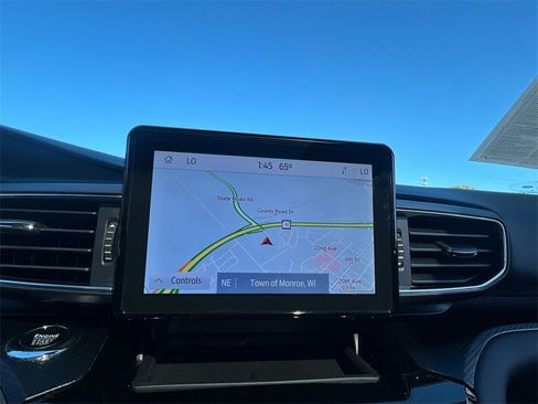 Used 2023 Ford Explorer ST image 20