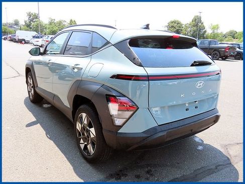 Used 2024 Hyundai Kona SEL AWD/4WD image 5