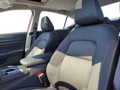 New 2026 Nissan Altima 2.5 SV FWD image 22