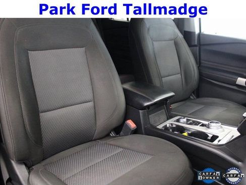 Used 2022 Ford Explorer XLT image 22