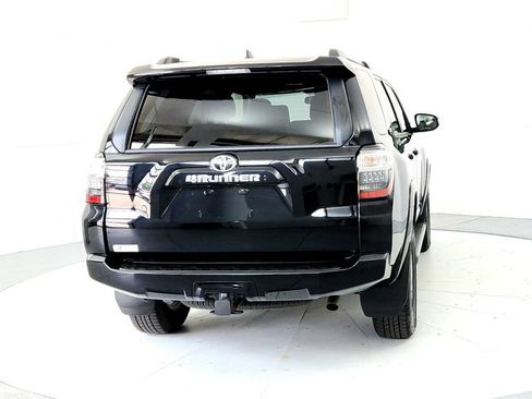 Certified 2023 Toyota 4Runner SR5 Premium w/ Moonroof Package AWD/4WD image 5