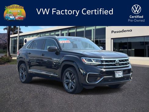 Certified 2022 Volkswagen Atlas Cross Sport SEL R-Line AWD/4WD image 1