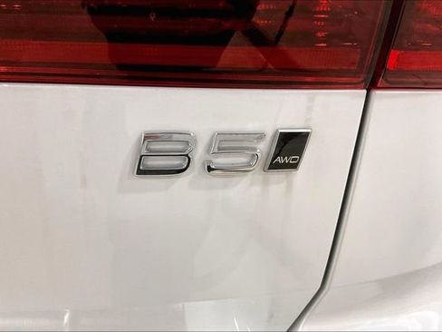 New 2026 Volvo XC60 B5 Plus w/ Protection Package Premier image 12