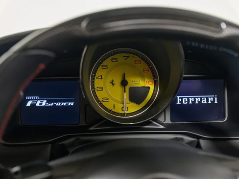Used 2022 Ferrari F8 Tributo RWD image 46