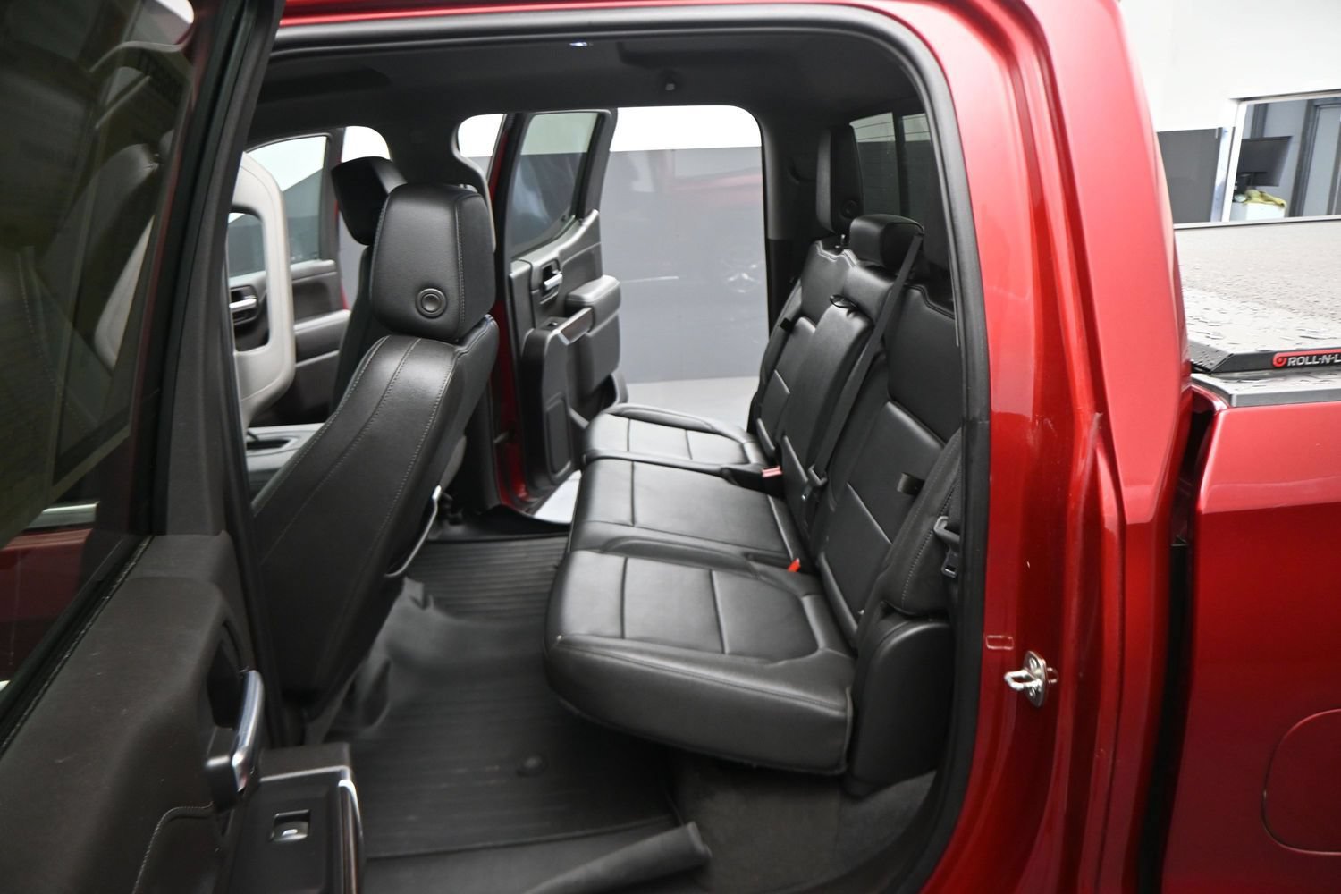 Used 2021 GMC Sierra 1500 SLT AWD/4WD image 7