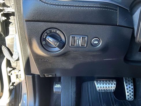 Certified 2023 Dodge Charger R/T w/ Plus Group image 31