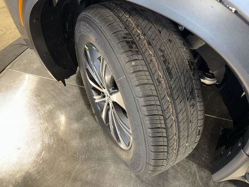Certified 2025 INFINITI QX60 Pure AWD/4WD image 14