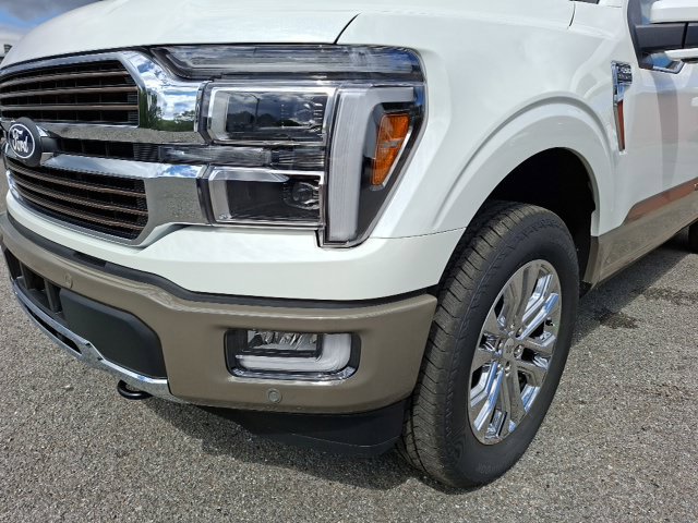 New 2026 Ford F150 King Ranch w/ Equipment Group 601A High AWD/4WD image 9