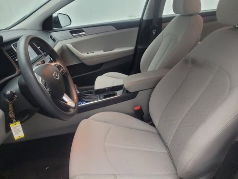Used 2019 Hyundai Sonata SE w/ Winter Weather Package FWD image 17