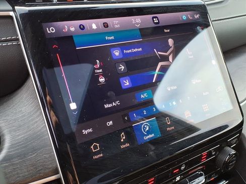 Used 2025 Jeep Grand Cherokee L Limited w/ Black Appearance Package image 22