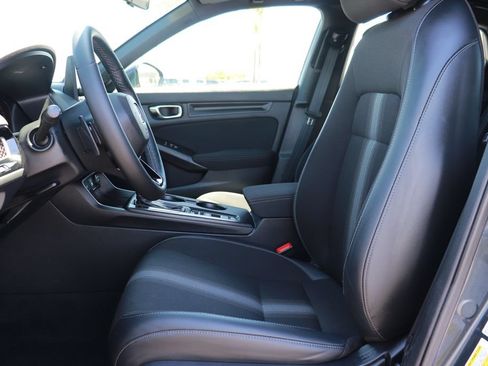 Used 2024 Honda Civic Sport image 11