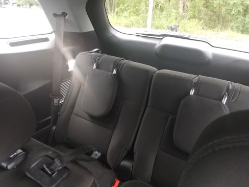 Used 2022 Ford Explorer XLT w/ Class IV Trailer Tow Package image 19