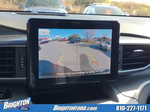 Used 2023 Ford Explorer XLT w/ Equipment Group 202A image 23