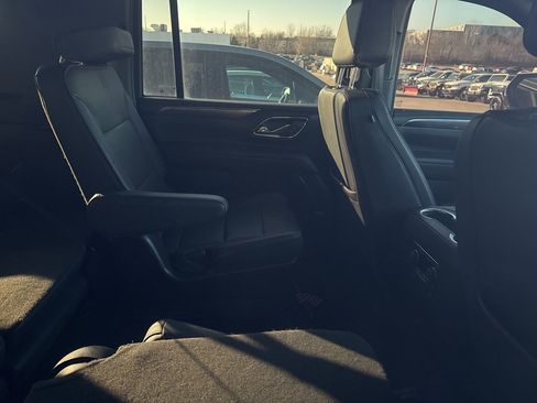 Certified 2023 Chevrolet Suburban RST w/ Luxury Package image 8