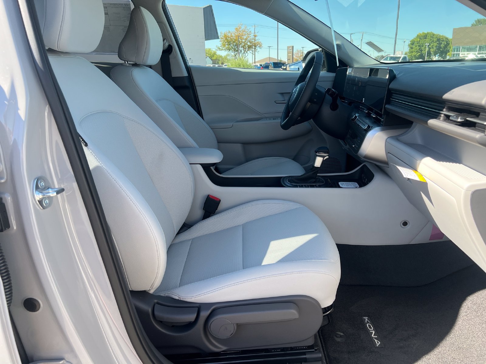 New 2027 Hyundai Kona SEL Sport AWD/4WD image 31