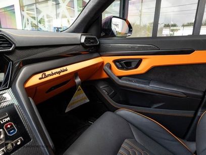 Used 2024 Lamborghini Urus S