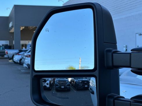 New 2026 Ford F550 4x4 Supercab Super Duty image 28