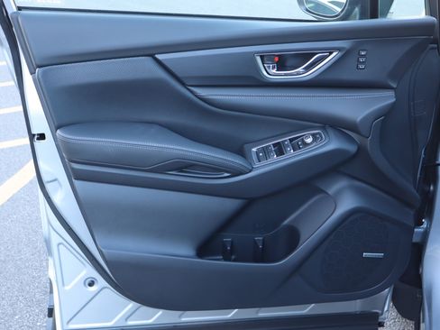 New 2026 Subaru Ascent Limited image 8