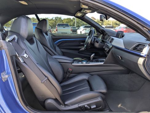 Used 2020 BMW 440i Convertible w/ M Sport Package image 17
