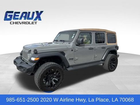 Used 2020 Jeep Wrangler Unlimited Sport image 1
