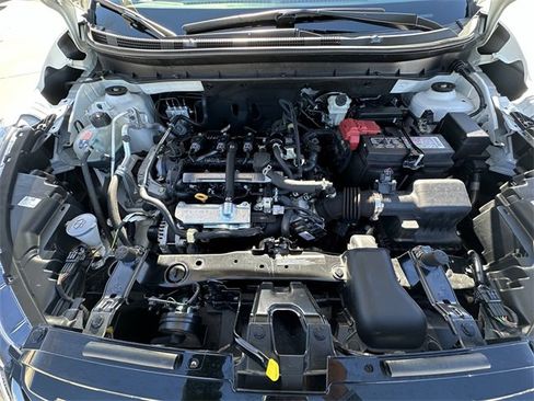 Used 2023 Nissan Kicks SR image 30