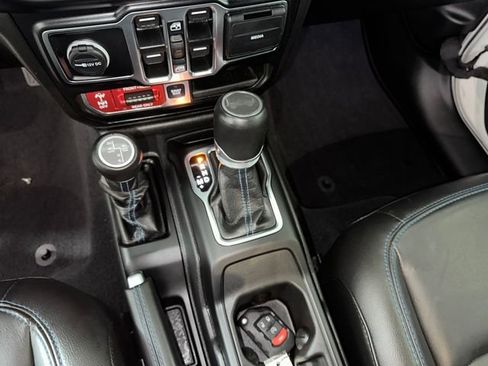 Used 2023 Jeep Wrangler Unlimited Rubicon 4xe w/ Cold Weather Group image 20