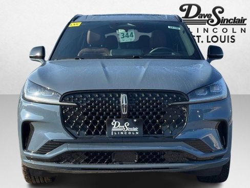 New 2026 Lincoln Aviator Reserve w/ Jet Appearance Package image 8