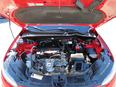 Used 2024 Honda HR-V Sport image 11