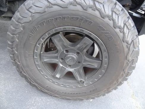 Used 2014 Jeep Wrangler Unlimited Sport w/ Quick Order Package 23S image 9