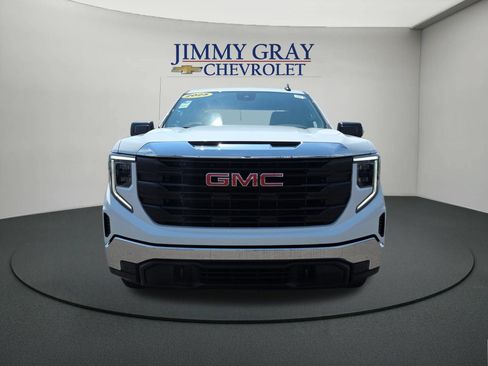 Used 2025 GMC Sierra 1500 Pro w/ Pro Value Package AWD/4WD image 8