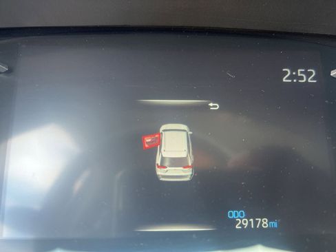 Used 2025 Toyota RAV4 XLE image 10