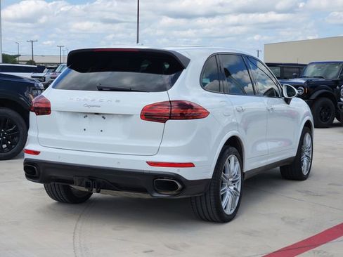 Used 2017 Porsche Cayenne Platinum Edition AWD/4WD image 8
