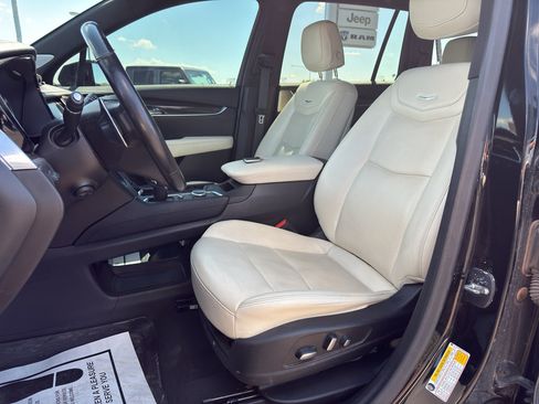 Used 2021 Cadillac XT6 Sport AWD/4WD image 9