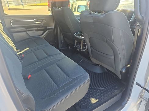 Used 2021 RAM 1500 Big Horn AWD/4WD image 11