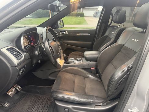 Used 2019 Jeep Grand Cherokee SRT AWD/4WD image 15
