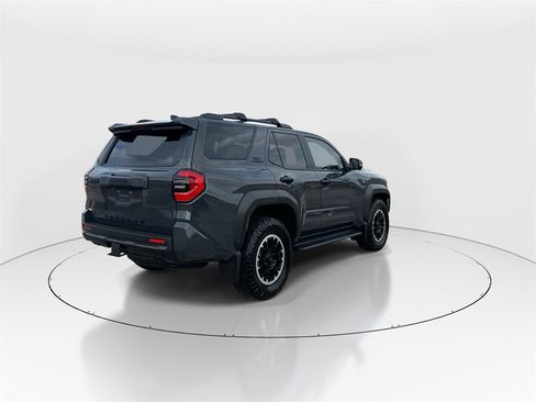 Used 2025 Toyota 4Runner TRD Off-Road Premium image 8
