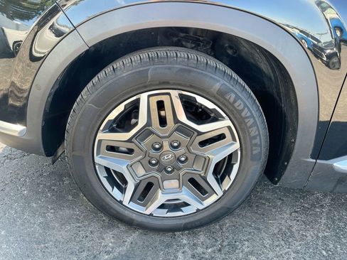 Used 2023 Hyundai Santa Fe Limited image 38