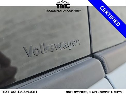 Used 2022 Volkswagen Tiguan SE R-Line image 12