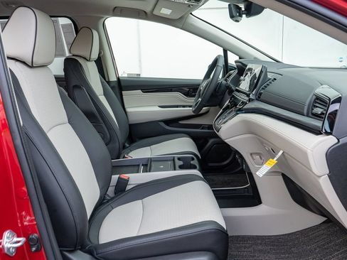 New 2027 Honda Odyssey Elite image 16